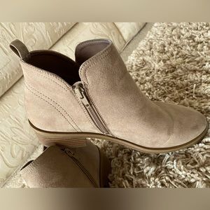 Time and Tru Memory Foam Ankle Boots